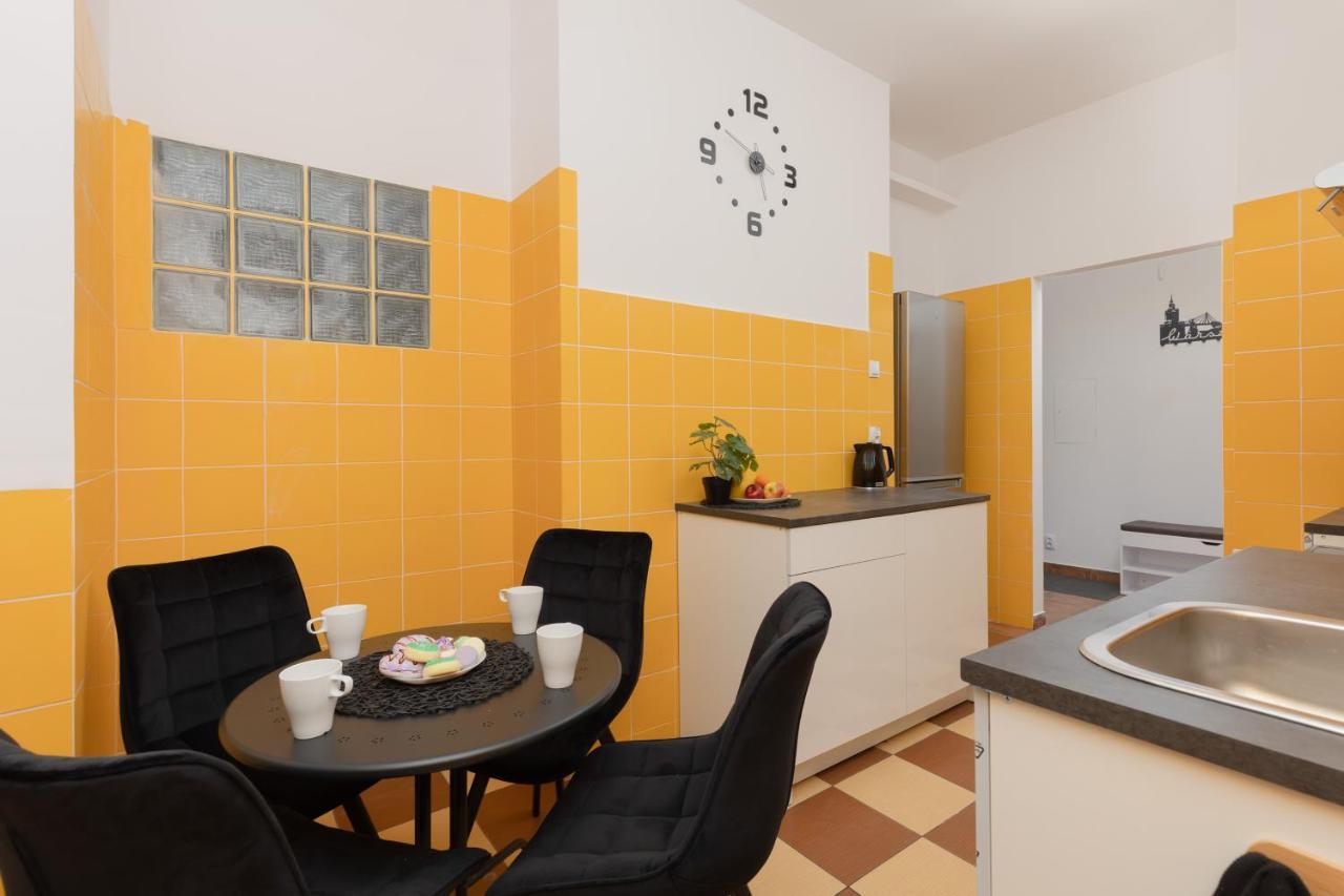 Metro Plac Wilsona Apartments Mickiewicza By Noclegi Renters Warsaw Exterior photo
